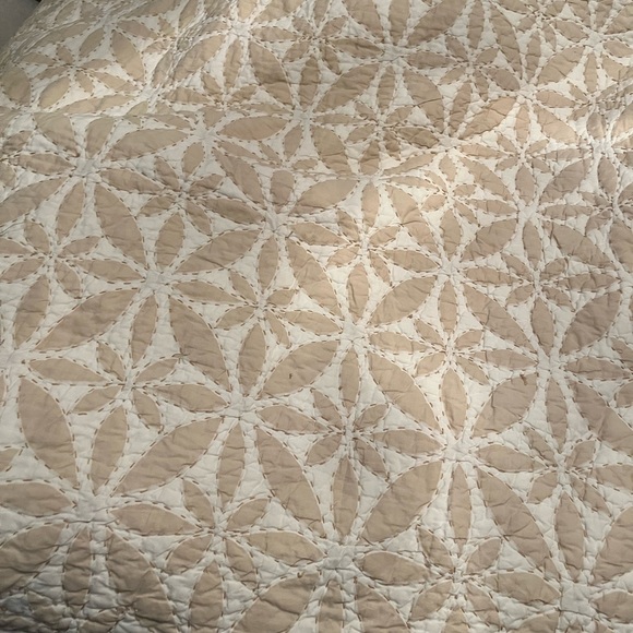 Pottery Barn Bedding Potterybarn King Quilt Poshmark